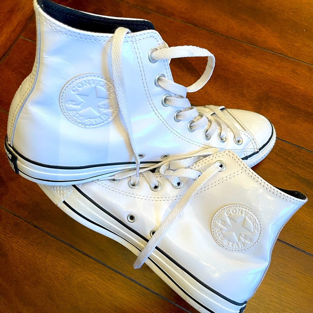 CONVERSE Chuck Taylor All Star High-Top PATENT LEATHER SHOES - unisex M9.5 W11.5